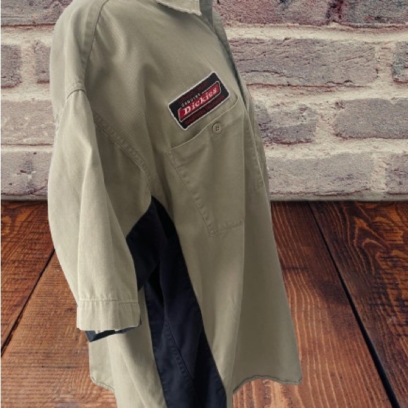 Men’s Genuine Dickies button up shirt tan blue size XL - Picture 2 of 6